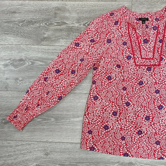 NWOT Talbots Smocked Shoulder Top Red Flowing Branches Long Sleeve XS - Picture 5 of 16